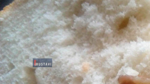 "პურში აღმოვაჩინე მსგავსი ამოუცნობი საზიზღრობა" [photo]