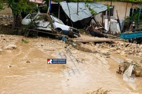 თურქეთში წყალდიდობას მსხვერპლი მოყვა [video]