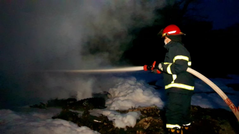 რუსთავთან ახლოს საბურავები დაწვეს [photo]