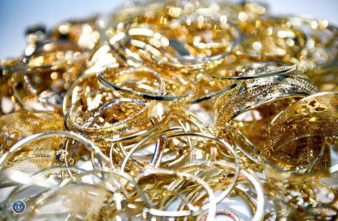 ოქროსა და ბრილიანტის კონტრაბანდის ფაქტი