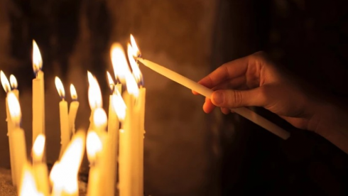 რომელი ლოცვის წაკითხვაა სასურველი წითელ პარასკევს