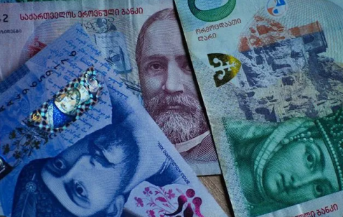 აშშ დოლარის ოფიციალური ღირებულება 2.6984 ლარი გახდა