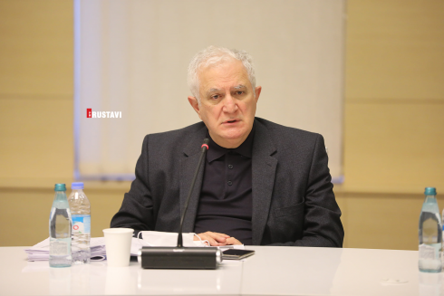 ამირან გამყრელიძე თანამდებობას ტოვებს