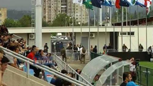 საქართველოს დროშა რაგბის ჩემპიონატზე (ფოტო)