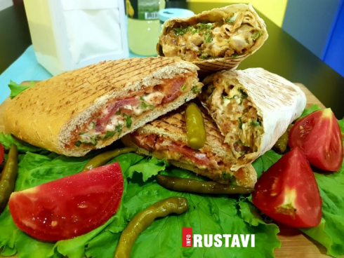 გამოიძახე შაურმა რუსთავში და მიიღე 20%-იანი ფასდაკლება [photo]