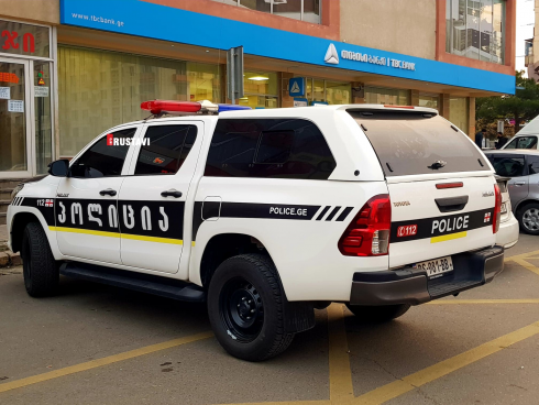 რუსთავში ბანკებს სპეცრაზმი იცავს