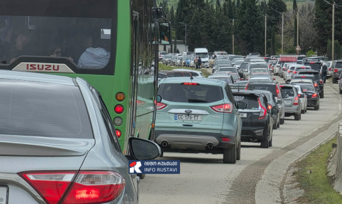 რა სიტუაციაა სასაფლაოსკენ მიმავალ გზაზე