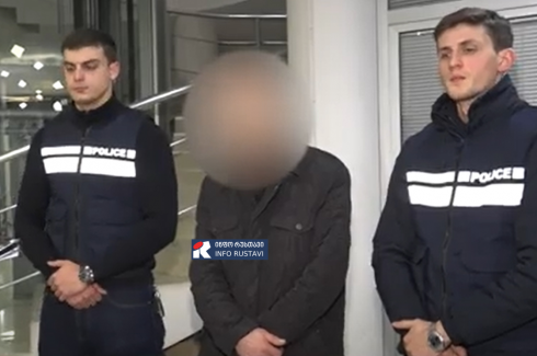 ქურდობის ფაქტზე 2 პირი დააკავეს