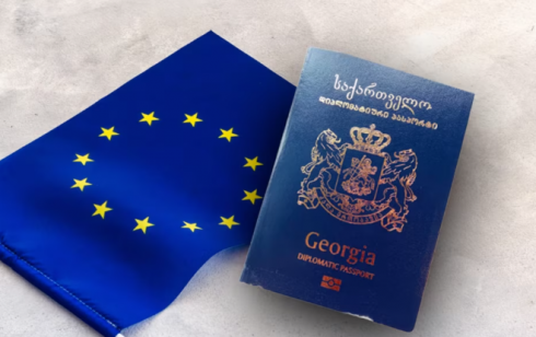 ევროკომისიამ ქართული დიპლომატიური პასპორტის მფლობელებს უვიზო მიმოსვლა შეუჩერა