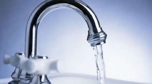 პარკირებისას მძღოლი რამდენიმე ავტომობილს დაეჯახა (video)