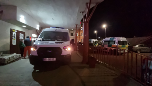 როგორია რუსთავში ავარიის დროს დაშავებული 3 წლის ბავშვის მდგომარეობა [video]