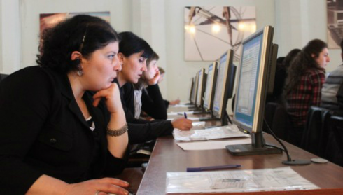 მასწავლებლის და მასწავლებლობის მსურველებისთვის გამოცდებზე რეგისტრაცია დაიწყო