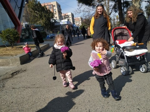 "დედის დღე" რუსთავში [photo/video]