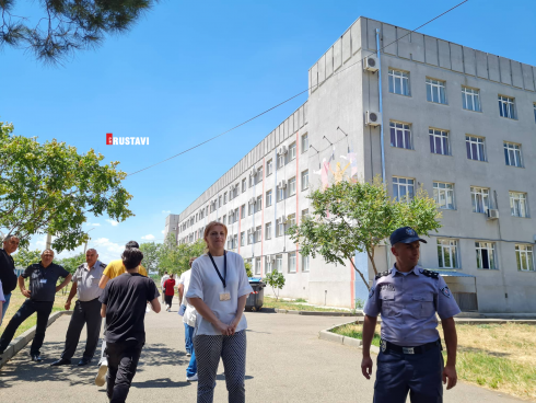 რუსთავში ისტორიის გამოცდაზე ერთმა აბიტურიენტმა დააგვიანა