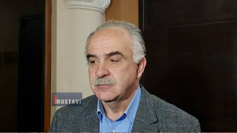 დავით კაპანაძე პარტიიდან გარიცხეს