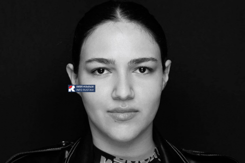 რუსთაველი გოგონა 80 000$-იანი დაფინანსებით სწავლას ნიუ-იორკში აგრძელებს