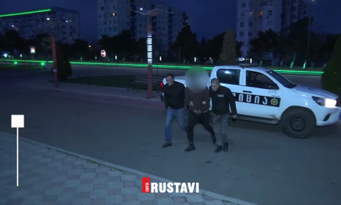 რუსთავში მამაკაცმა გერი სცემა [video]