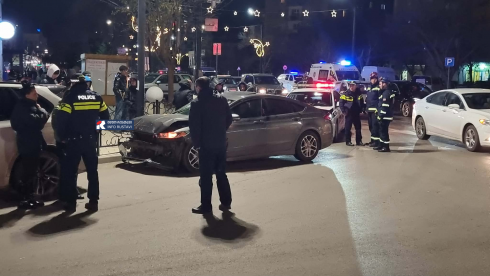 რუსთავში ავტოსაგზაო შემთხვევა მოხდა [Video]