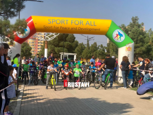 რუსთავში ბავშვთა ველორბოლა გაიმართა [photo]