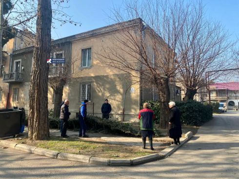რუსთავში, ქაშაკაშვილის ქუჩის მცხოვრებლები დახმარებას ითხოვენ [photo]