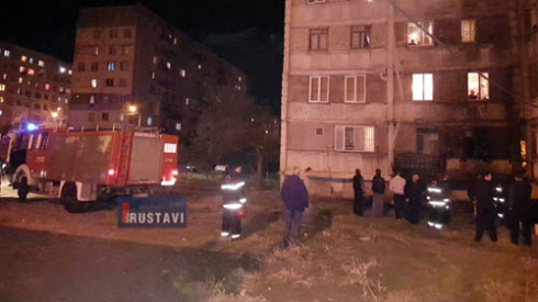 ხანძარი XIV მიკრო-რაიონში (ფოტოები)