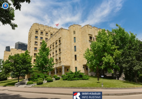 "ბრალდებულებმა 161 პირისგან მოტყუებით მიიღეს ჯამში 10 726 497.95 ლარი"