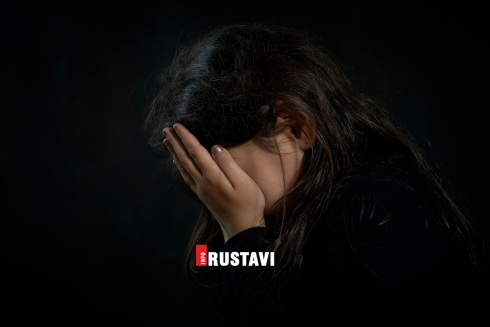 ნაცემი და დაკბენილი ბავშვი