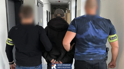 პოლონეთში 25 წლის ქართველი ავტომობილით კლუბში შეიჭრა