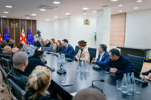 გარემოს დაცვის სამინისტროში რუსთავის ჰაერის ხარისხზე იმსჯელეს