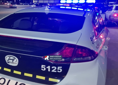 რუსთავში ერთმანეთს 3 ავტომობილი შეეჯახა [video]