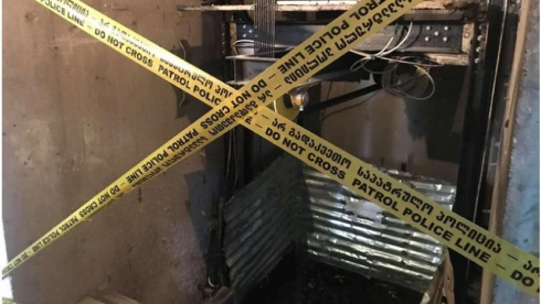 საცხოვრებელ კორპუსში ლიფტი ჩავარდა