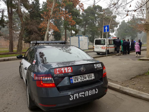 შვილმა მამა სცემა