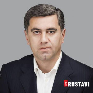 რას წერს დაკავებული პოლიტიკოსი [photo]