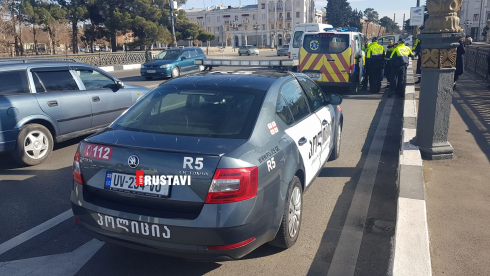 რუსთავში პატრულმა გოგონა გადაარჩინა [video]