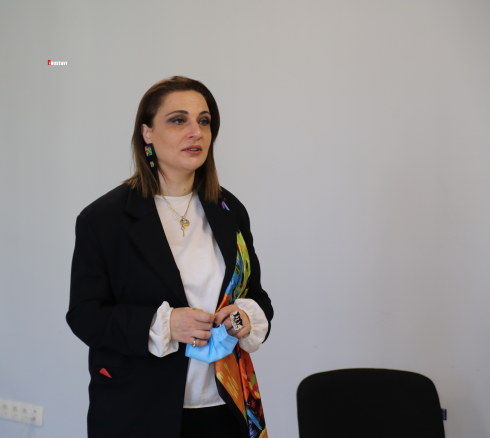 რუსთავის კოლეჯს ახალი დირექტორი ჰყავს