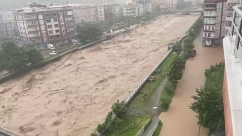 წყალდიდობა თურქეთში [video]