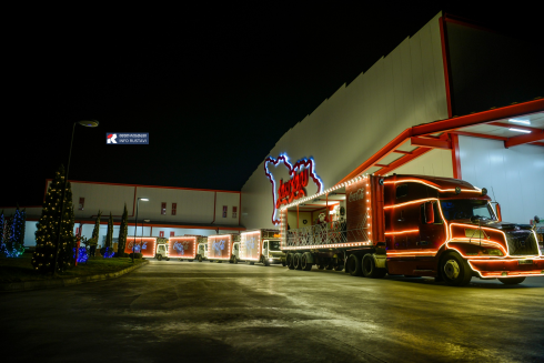 რომელ საათზე შემოვა რუსთავში კოკა-კოლას ქარავანი