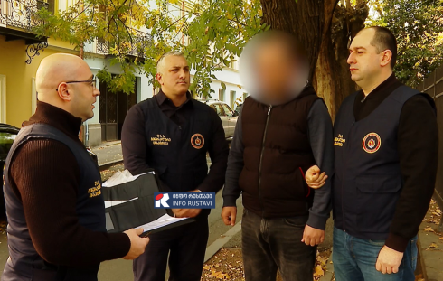 რუსთავში პატრულის თანამშრომელი დააკავეს