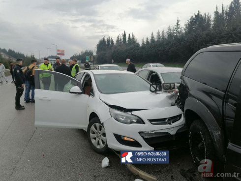 თურქეთში ერთმანეთს 23 ავტომობილი შეეჯახა [video]