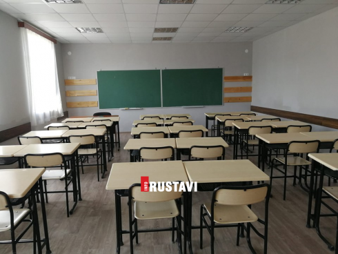 რუსთავში სკოლის მოსწავლე კარანტინში გადაიყვანეს