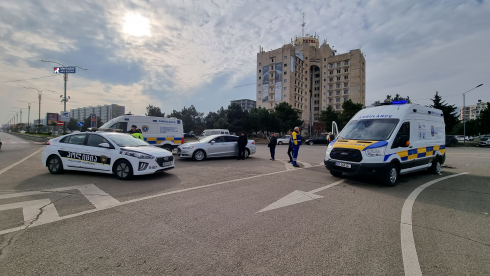 რუსთავში პაციენტთან მიმავალი სასწრაფო დახმარების ეკიპაჟი ავარიაში მოხვდა [photo]