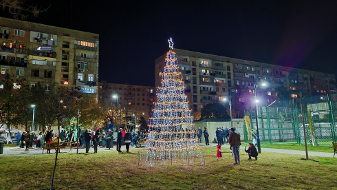 რუსთავში ახალი სკვერი გაიხსნა [video]