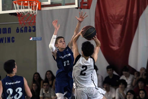 რუსთავის 16-წლამდელთა გუნდი ფინალურ სერიაში დაწინაურდა