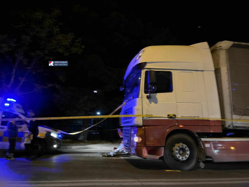 რუსთავი-თბილისის ავტობანზე 2 ქვეითს ტრაილერი დაეჯახა
