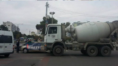 ავტოსაგზაო შემთხვევა მეგობრობის გამზირზე