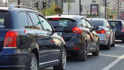 რამდენი ავტომობილია რუსთავში რეგისტრირებული