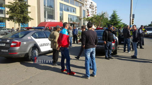 "კამაზი" ბიჭს დაეჯახა (ვიდეო)