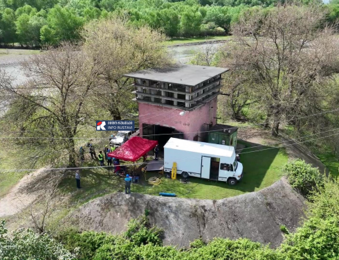 აქვს თუ არა "ჯივიპი რუსთავს" ხრამის სათავე ნაგებობაზე ელექტრო გენერატორი