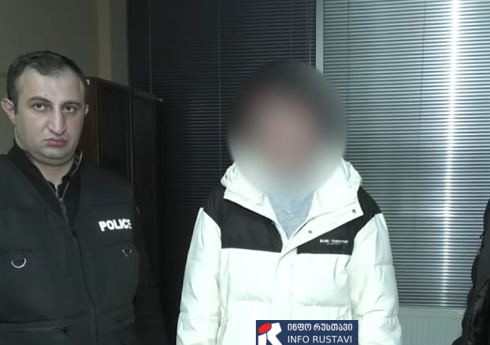 რუსთავში არასრულწლოვანმა მაღაზიის კონსულტანტი დაჭრა [video]