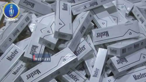 სიგარეტის უკანონო რეალიზაციის ფაქტი (ვიდეო).